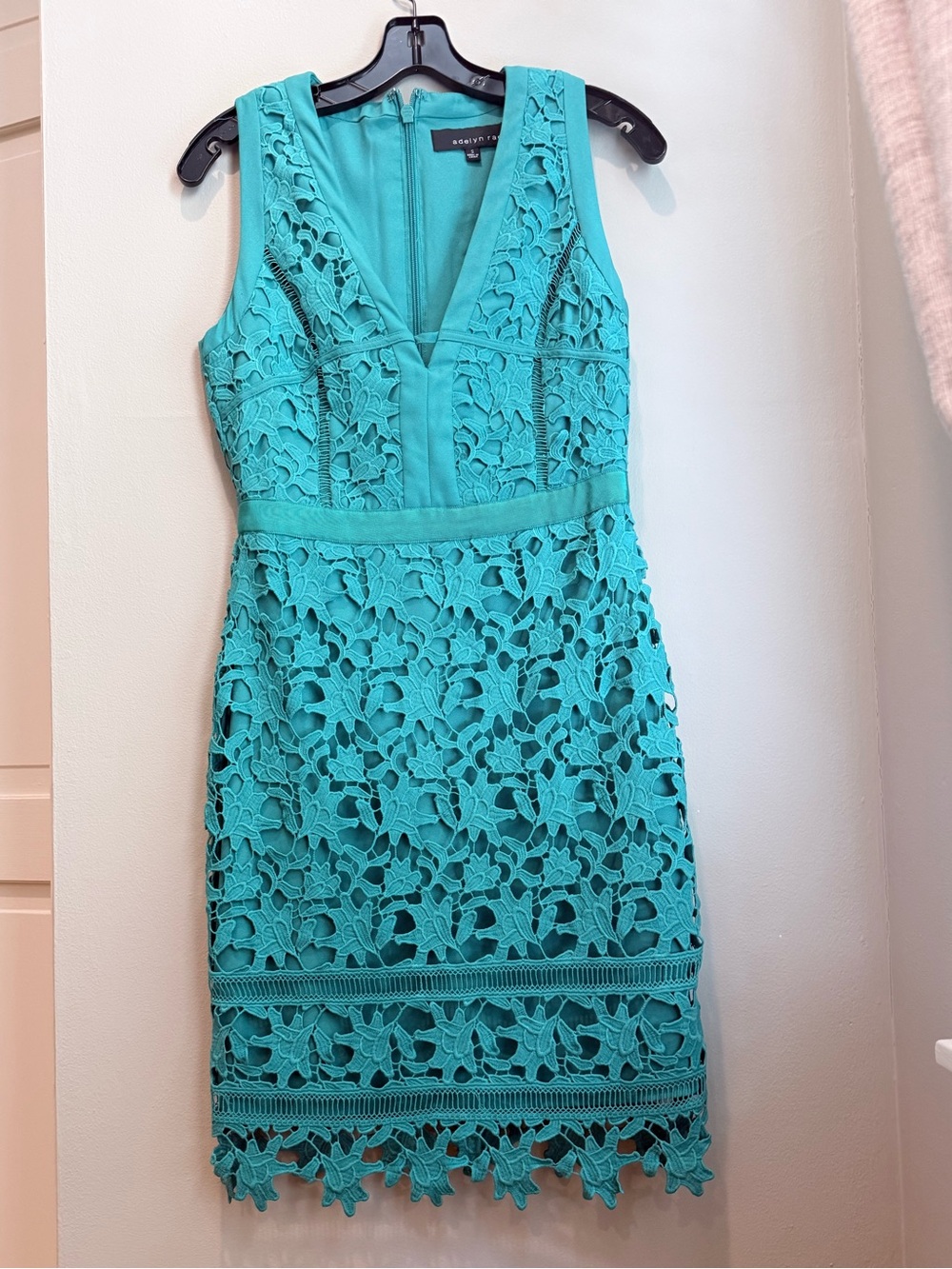 Adelyn Rae Turquoise Lace V-Neck Sheath Dress